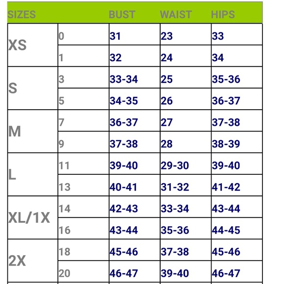 1 sm left! NWT polka dot denim shorts - Picture 4 of 6